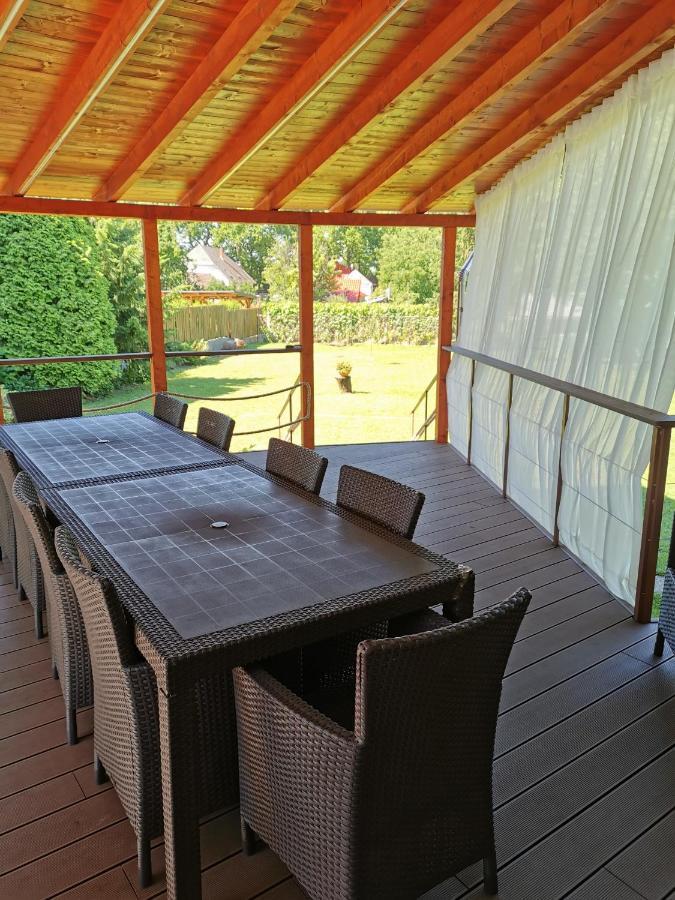 House4U Villa Balatonszárszó Dış mekan fotoğraf