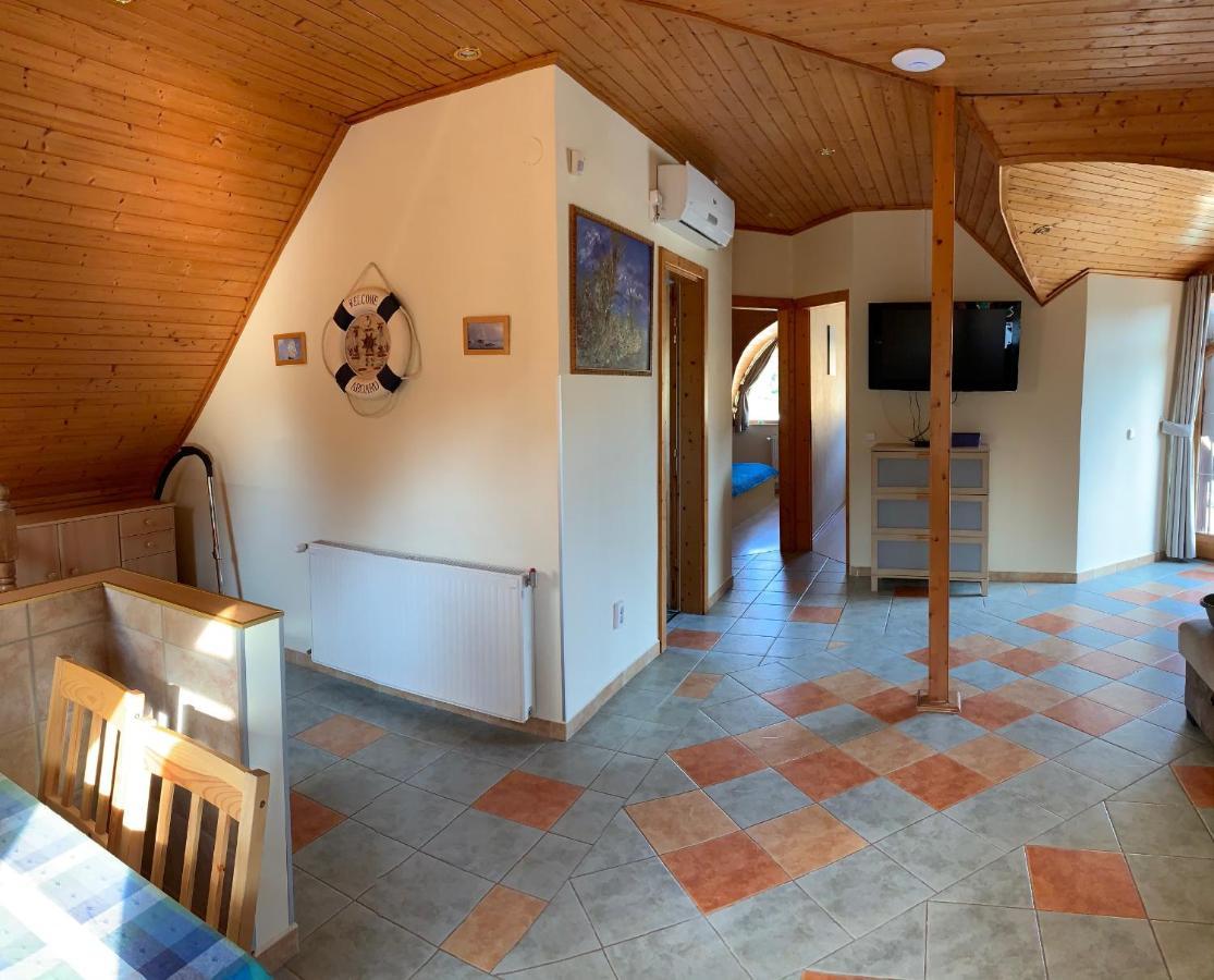 House4U Villa Balatonszárszó Dış mekan fotoğraf