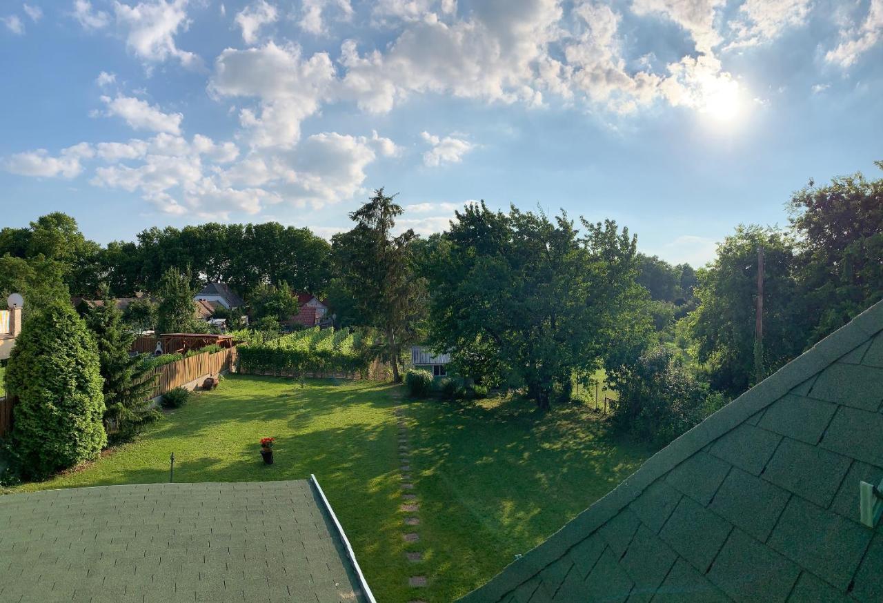 House4U Villa Balatonszárszó Dış mekan fotoğraf